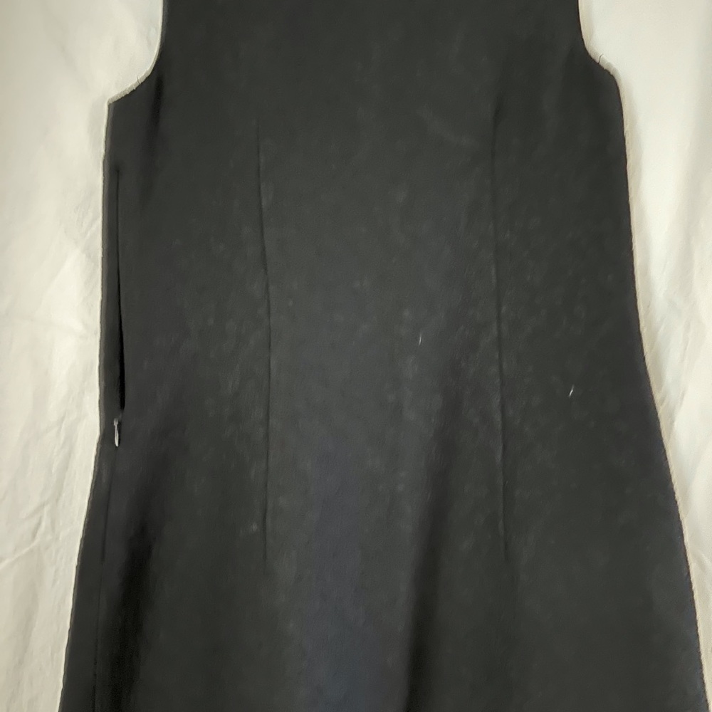 Dress - Picture 7 of 9